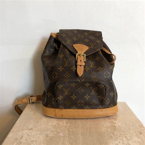 louis vuitton montsouris sizes